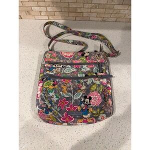 VERA BRADLEY DISNEY TRIPLE ZIP HIPSTER CROSSBODY QUILTED FLORAL